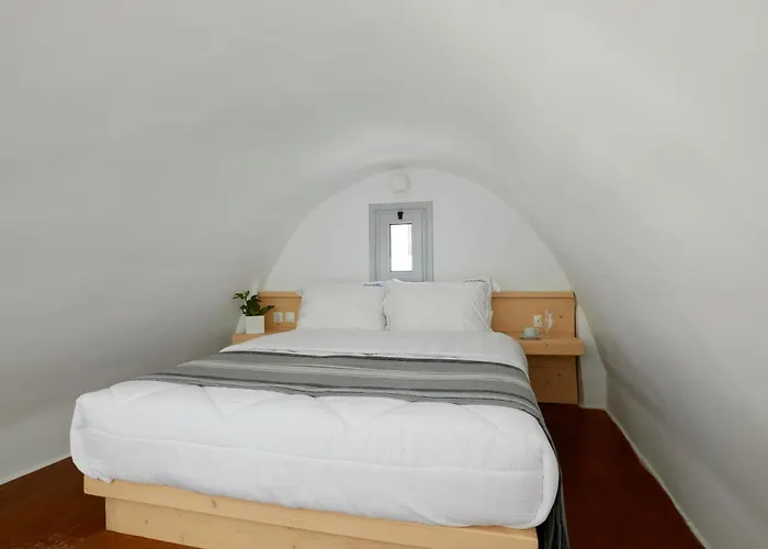 Hotel Santorini View 3*